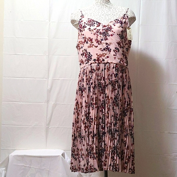 Dex Dresses & Skirts - DEX dress NWT